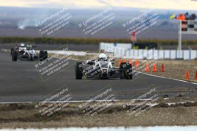 media/Nov-16-2025-CalClub SCCA (Sun) [[2975c16dfc]]/Group 5/Turn 1/